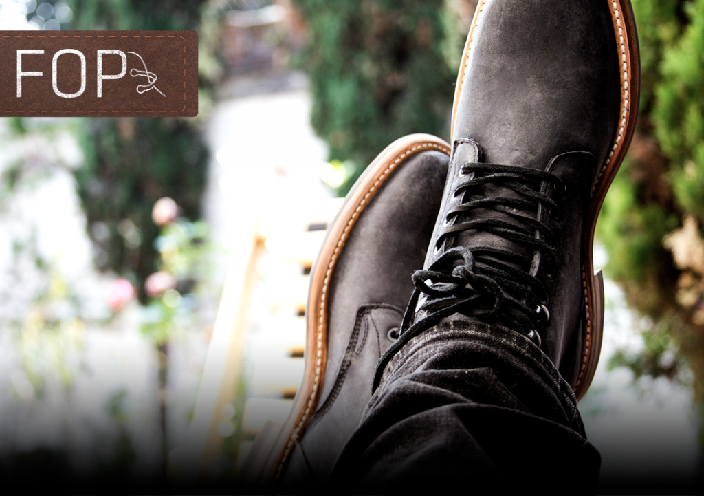 How to combine your black boots with basic outfits?